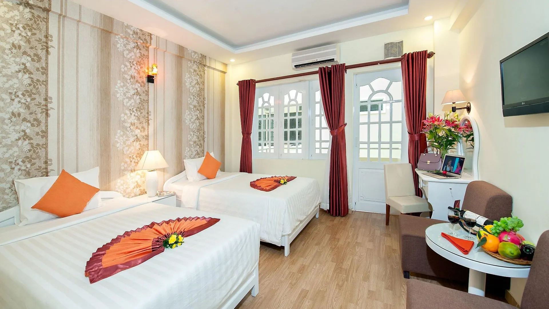 Palm Beach Hotel Nha Trang