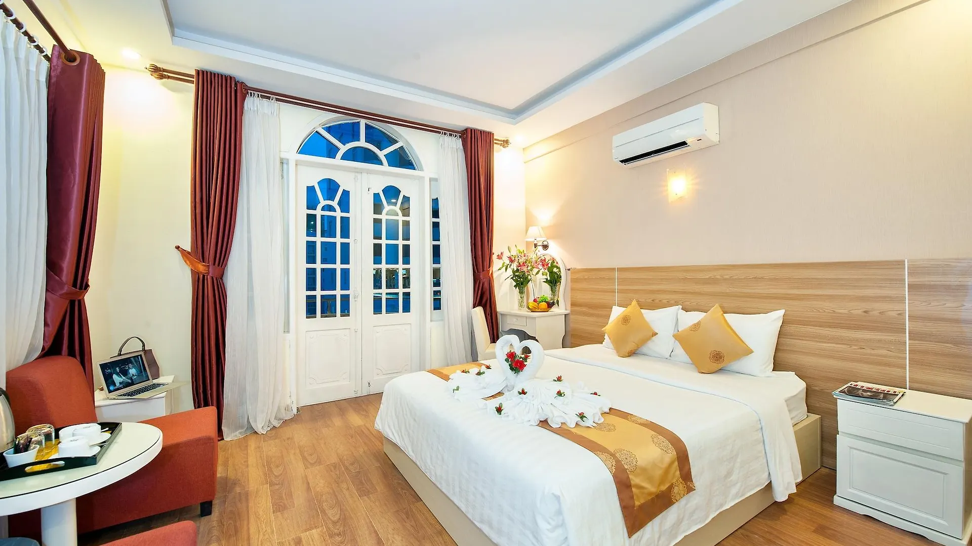 Palm Beach Hotel Nha Trang